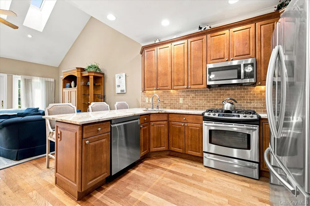 196 Pond View Drive Port Washington, NY 11050