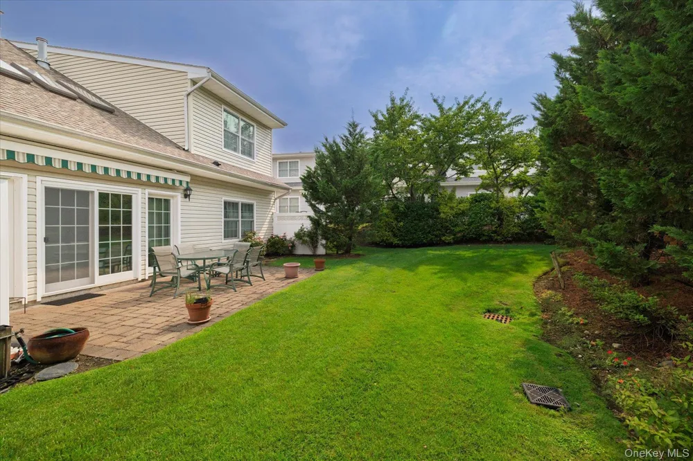 196 Pond View Drive Port Washington, NY 11050