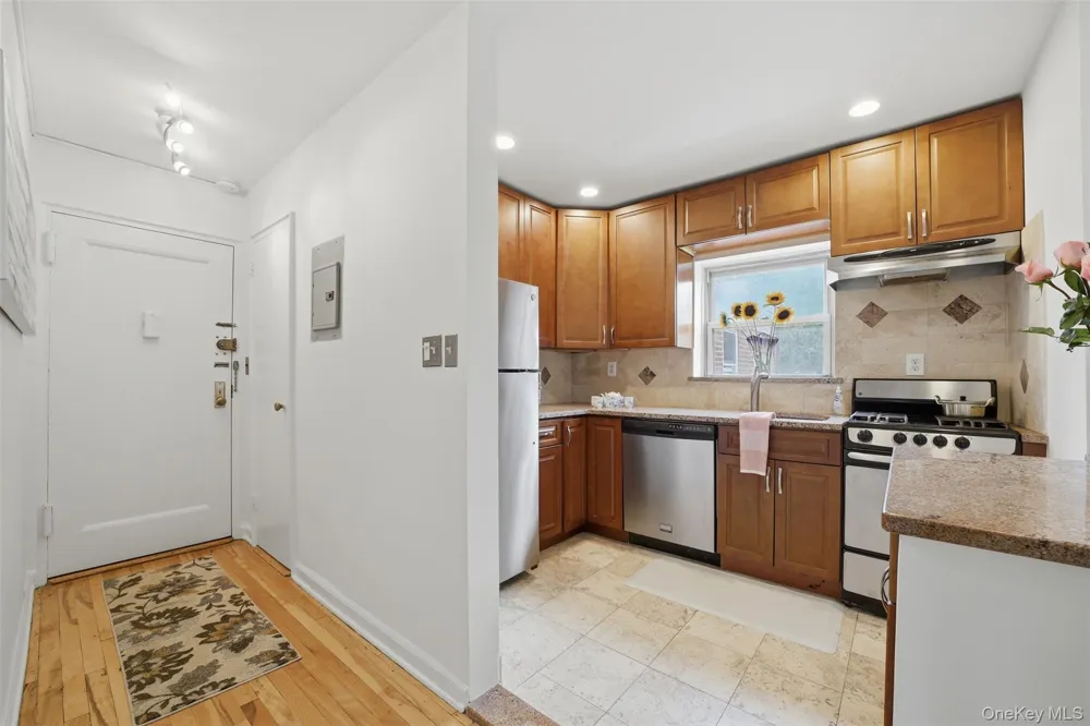 330 S Broadway #B11 Tarrytown, NY 10591