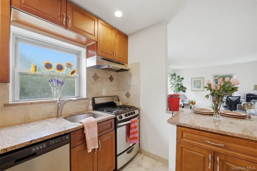 330 S Broadway #B11 Tarrytown, NY 10591