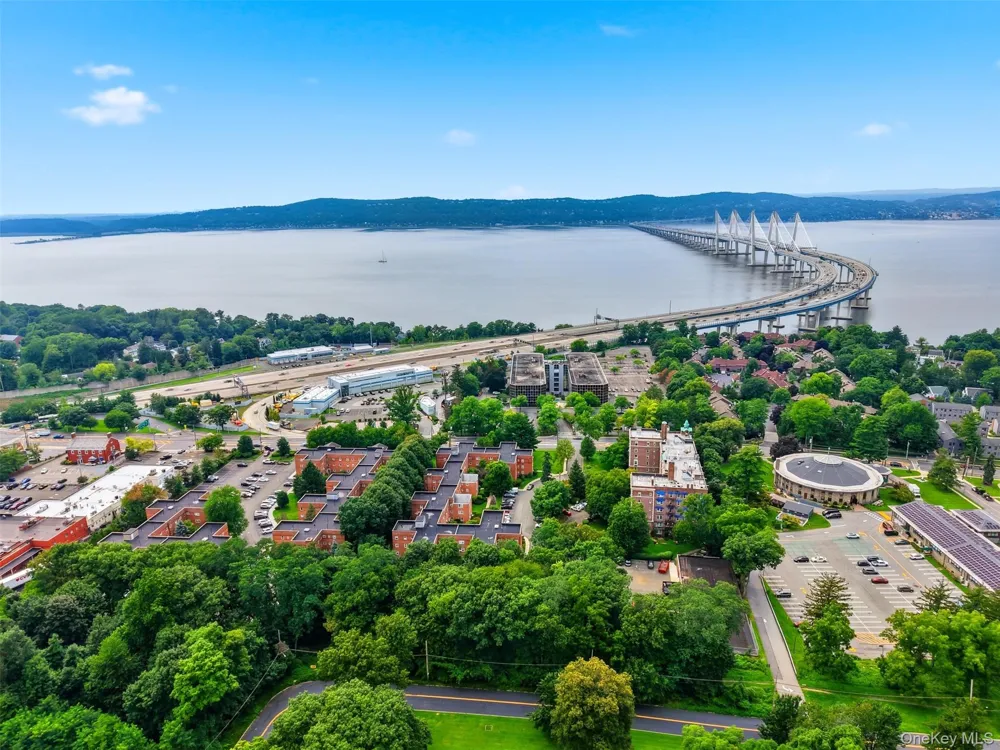330 S Broadway #B11 Tarrytown, NY 10591