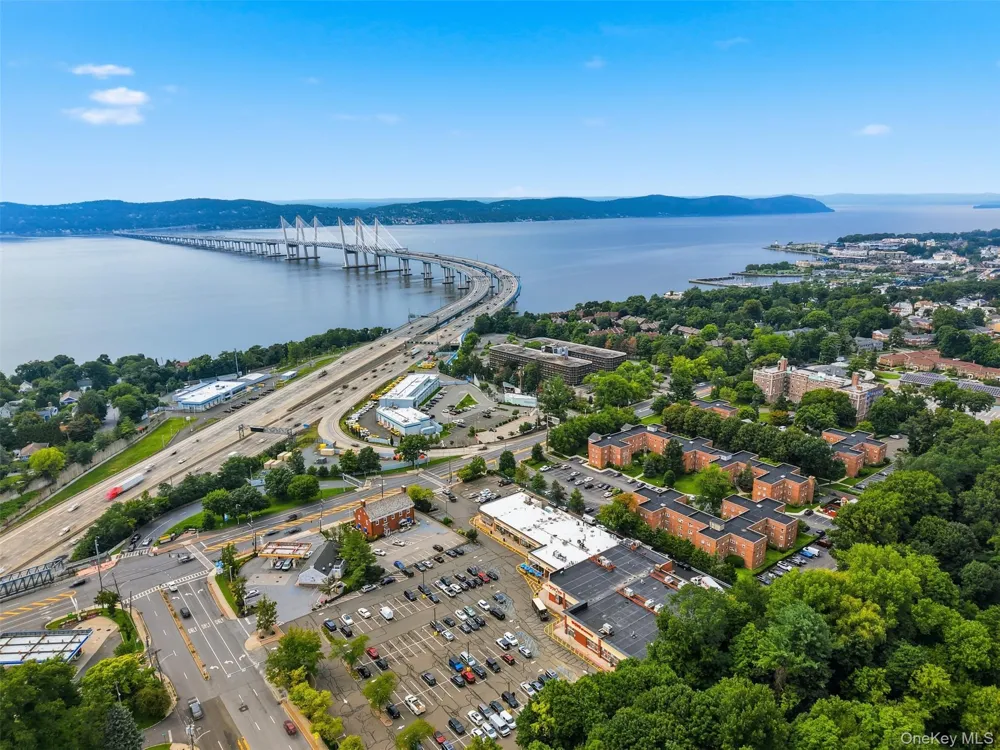 330 S Broadway #B11 Tarrytown, NY 10591