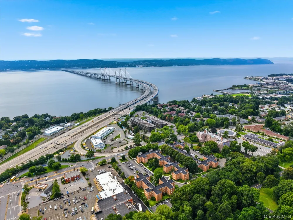 330 S Broadway #B11 Tarrytown, NY 10591