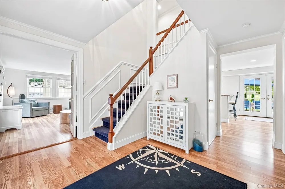 8 High Meadow Lane Jamesport, NY 11947