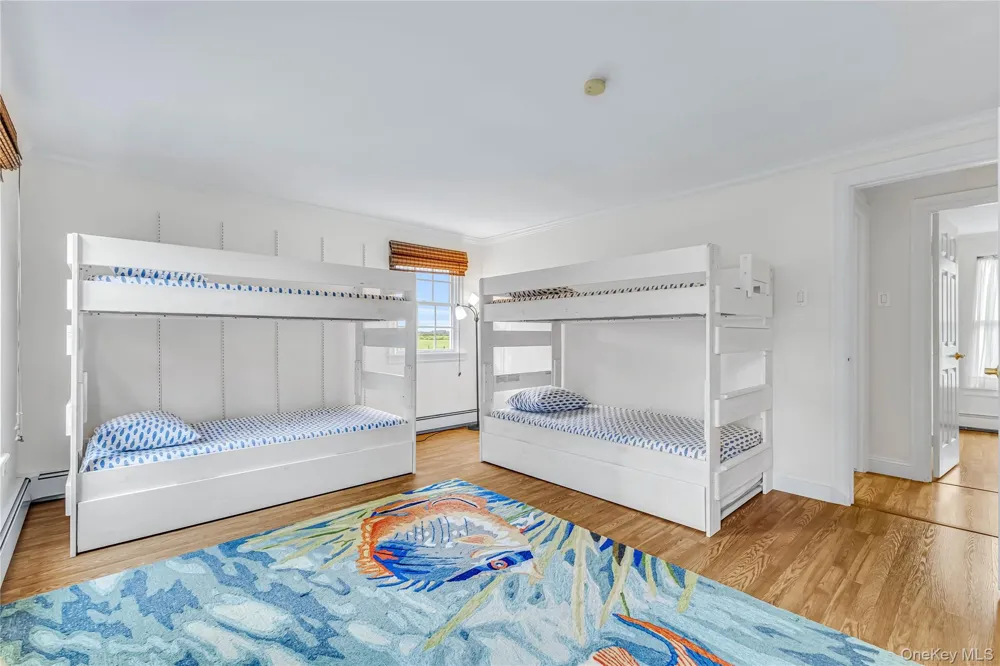 8 High Meadow Lane Jamesport, NY 11947