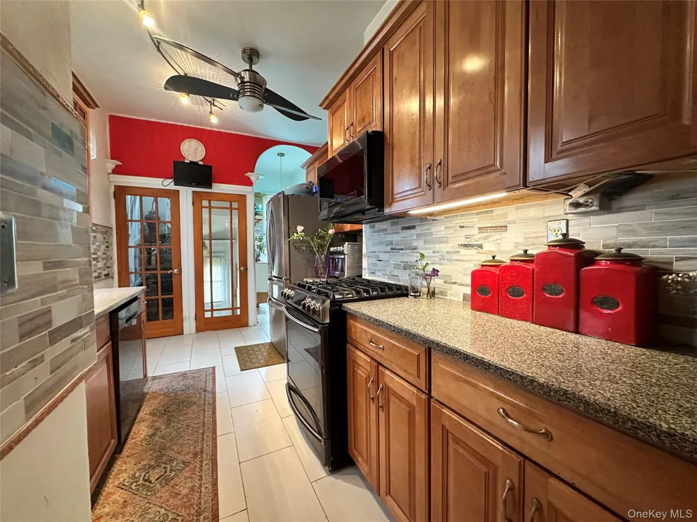 129 Urban Street Mount Vernon, NY 10552