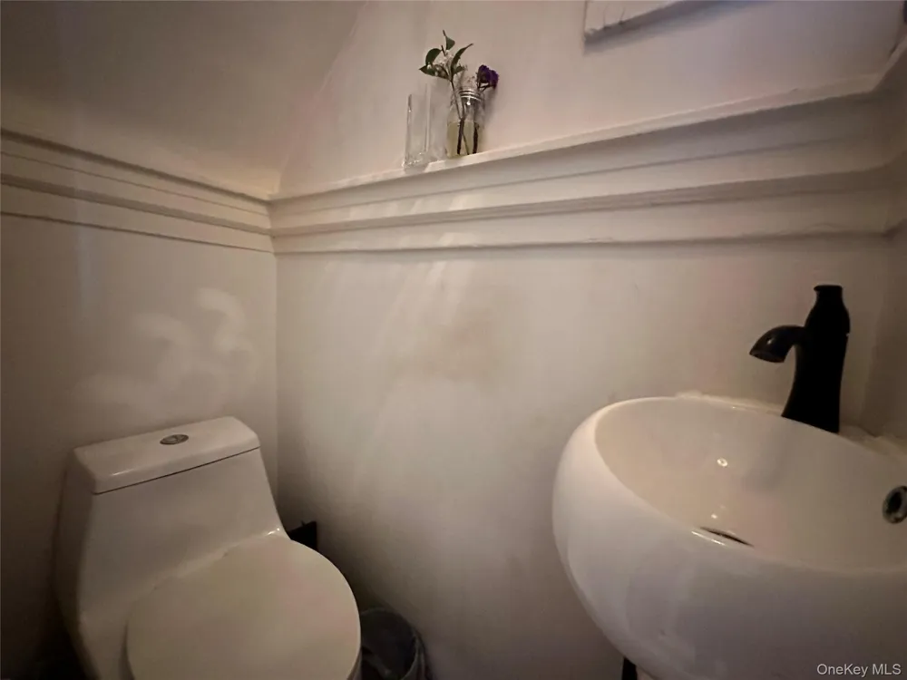 129 Urban Street Mount Vernon, NY 10552