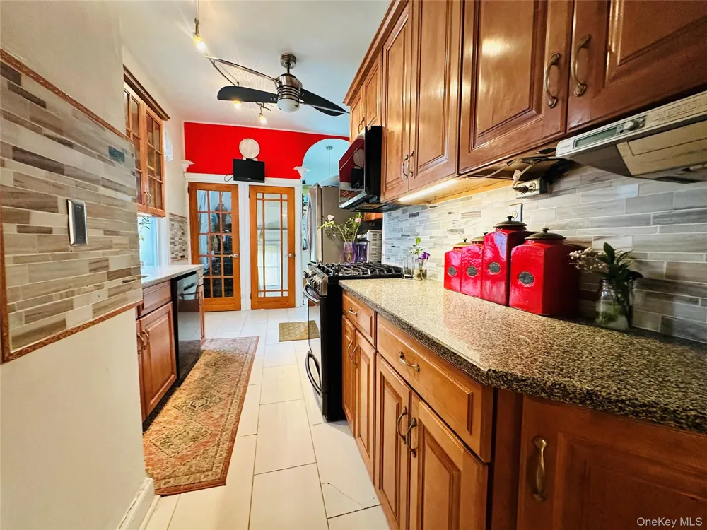 129 Urban Street Mount Vernon, NY 10552