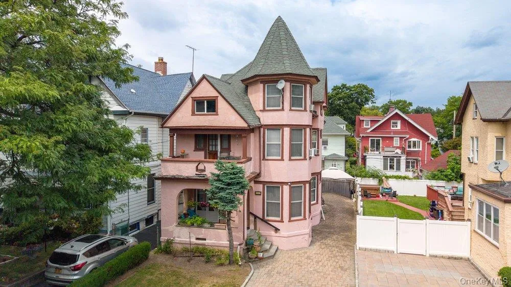 129 Urban Street Mount Vernon, NY 10552