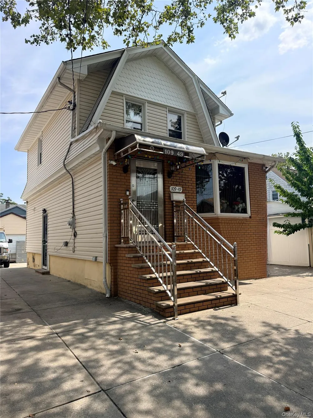 109-49 123rd St South Ozone Park, NY 11420