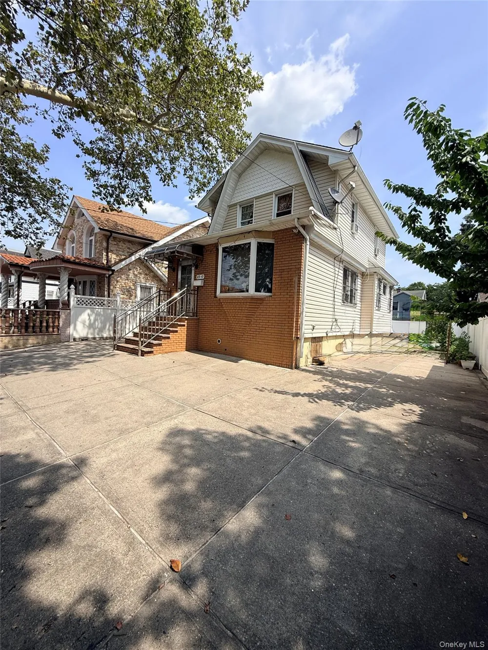 109-49 123rd St South Ozone Park, NY 11420