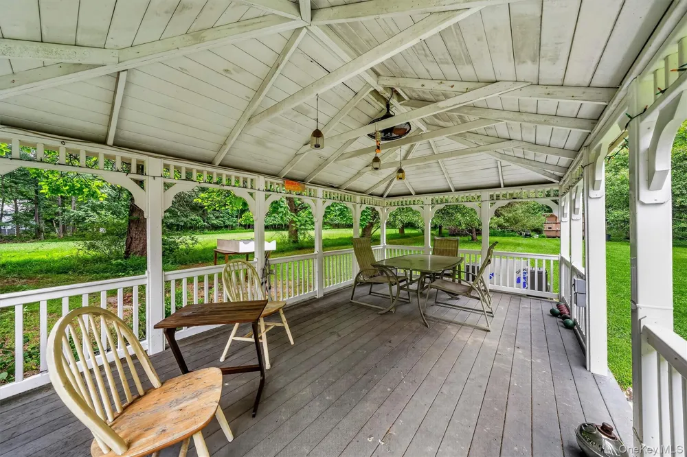 72 Station Road Salisbury Mills, NY 12577