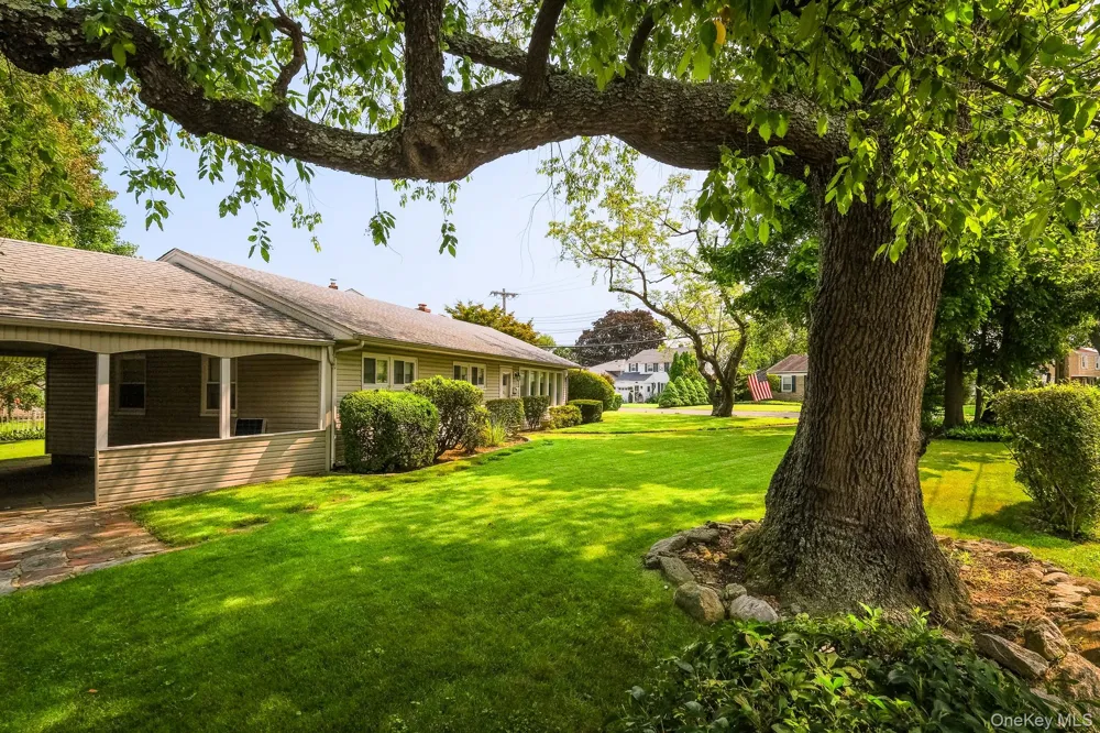 121 Windermere Drive Yonkers, NY 10710