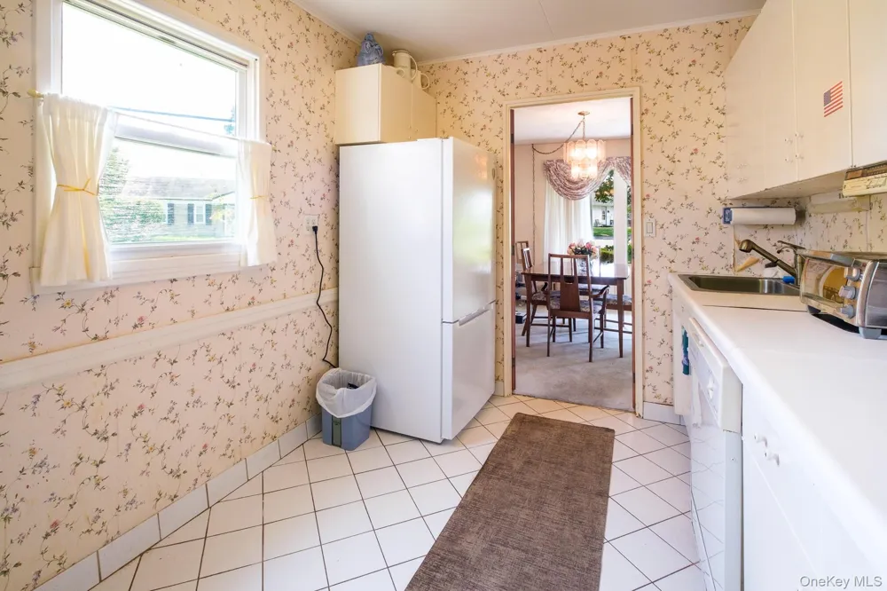 121 Windermere Drive Yonkers, NY 10710