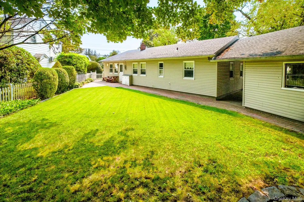 121 Windermere Drive Yonkers, NY 10710