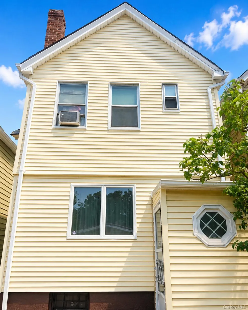 87-09 69th Avenue Forest Hills, NY 11375
