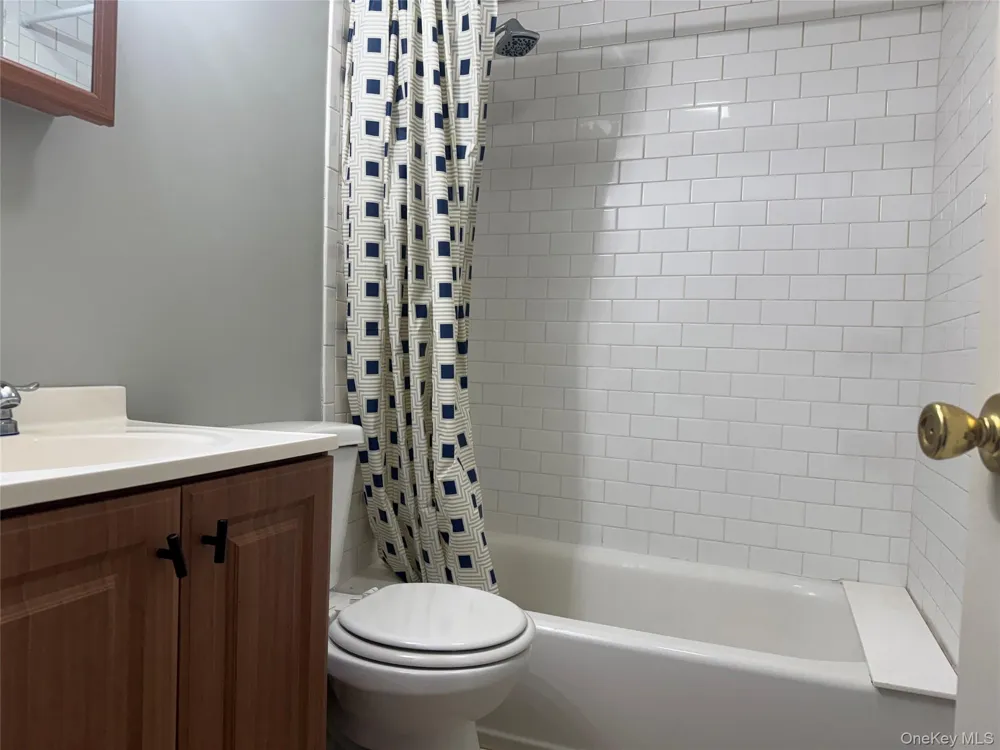 8 Colonial Road #28 Beacon, NY 12508