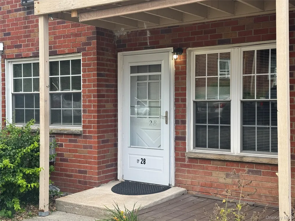 8 Colonial Road #28 Beacon, NY 12508