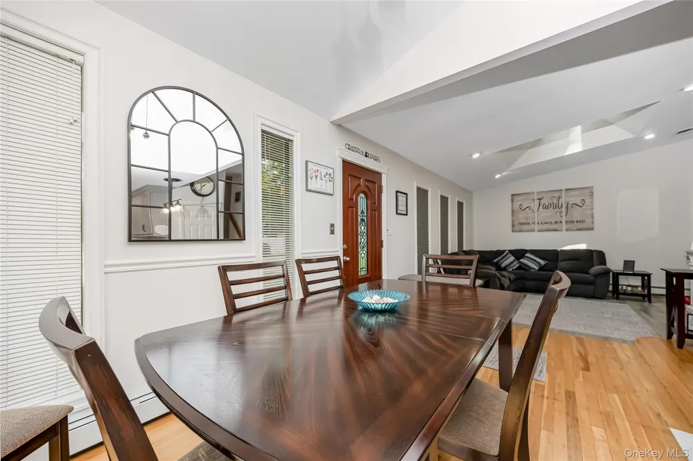 10 Larkin Street Farmingdale, NY 11735