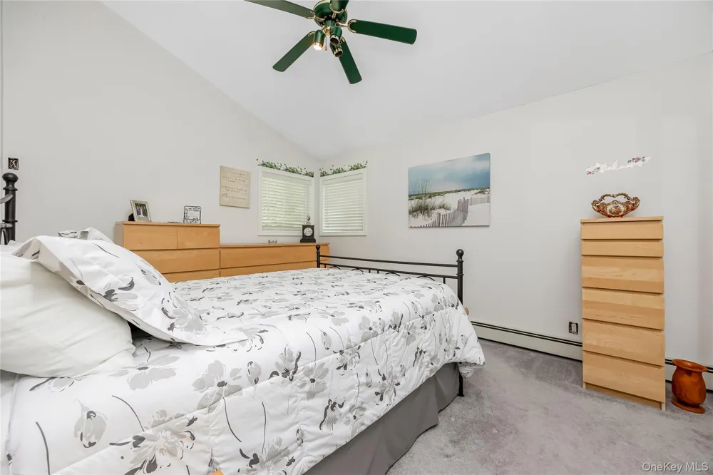 10 Larkin Street Farmingdale, NY 11735