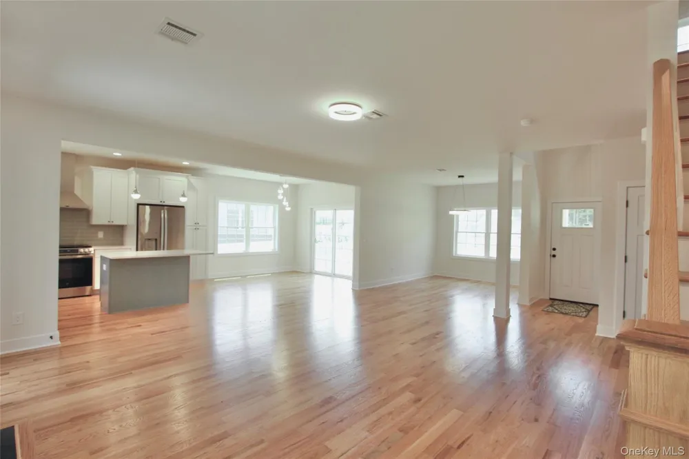 84 Frank Street New Windsor, NY 12553