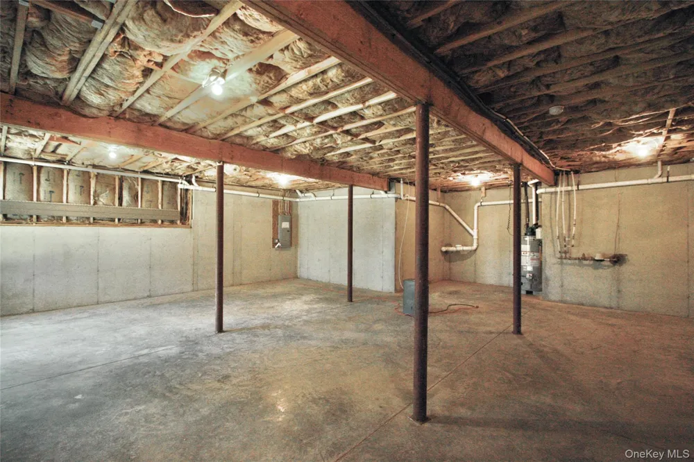 84 Frank Street New Windsor, NY 12553