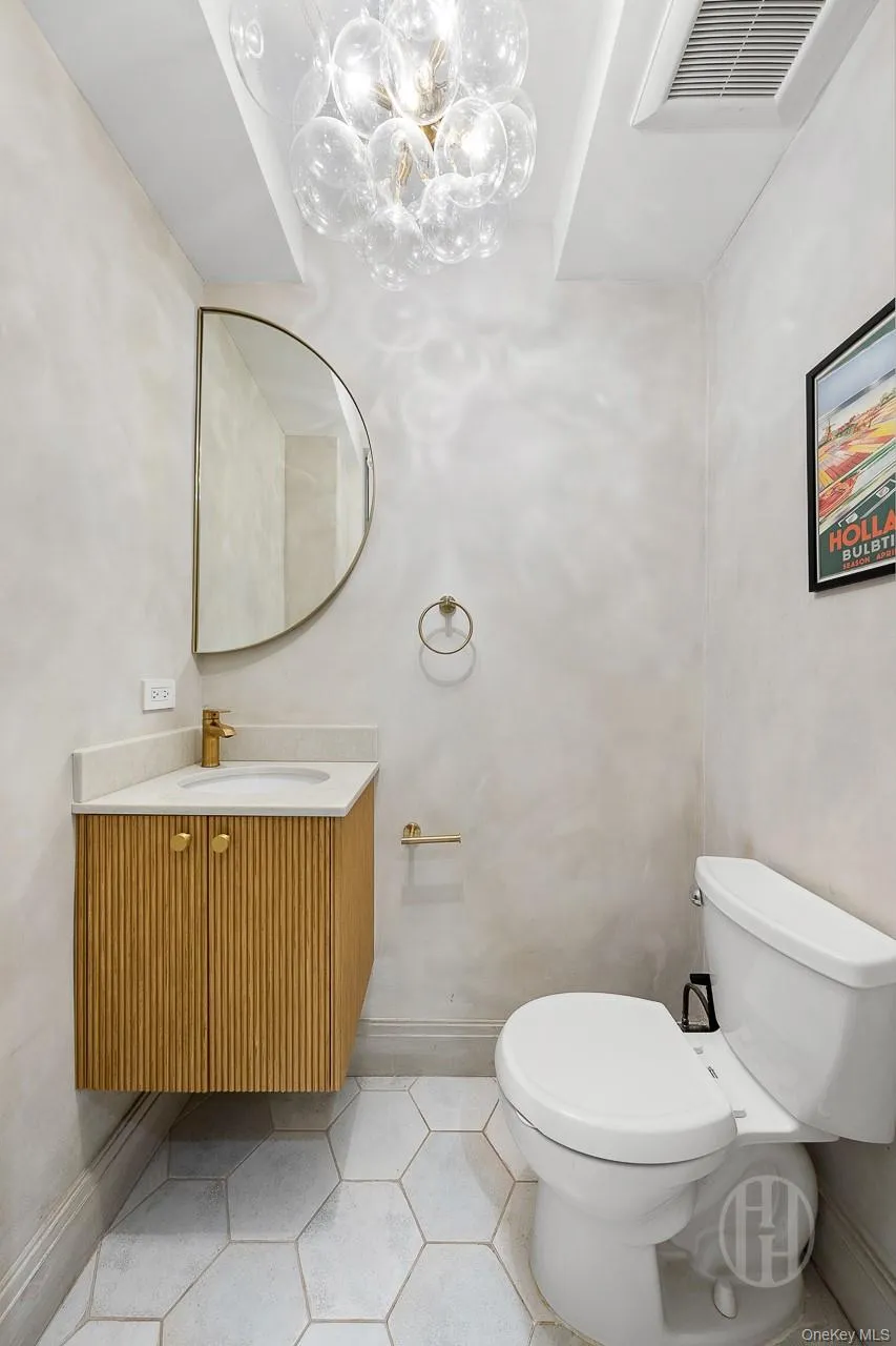 24 West 30th Street #5S New York (Manhattan), NY 10001