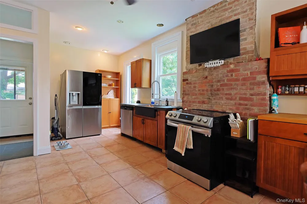16 Elm Street Newburgh, NY 12550