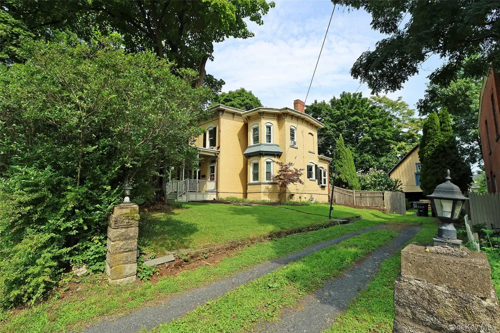 16 Elm Street Newburgh, NY 12550