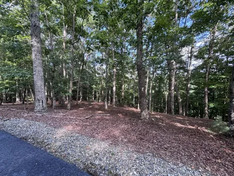 LOT 5 Westwood Avenue