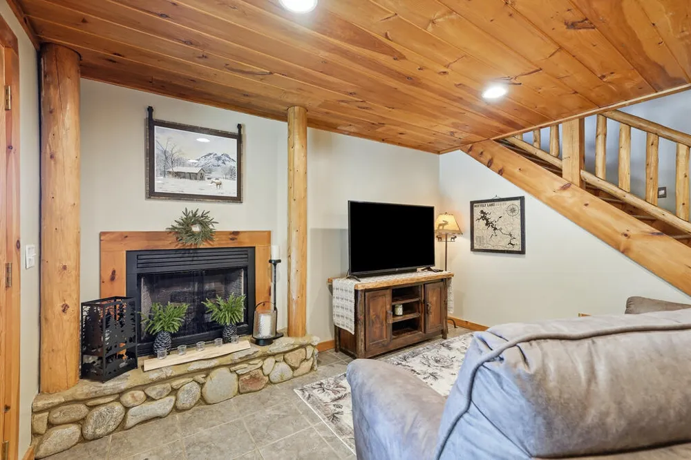 24 Oak Ledge Road Morganton, GA 30560