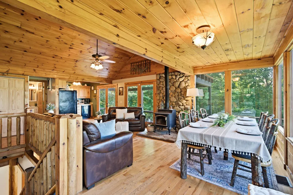 24 Oak Ledge Road Morganton, GA 30560