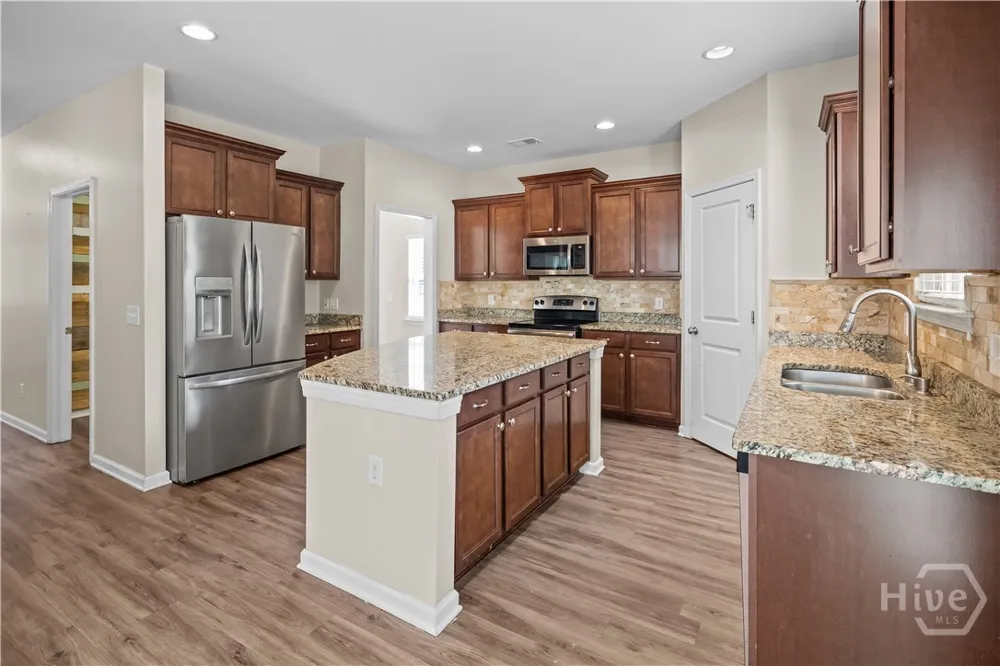 202 Gandy Cut Richmond Hill, GA 31324