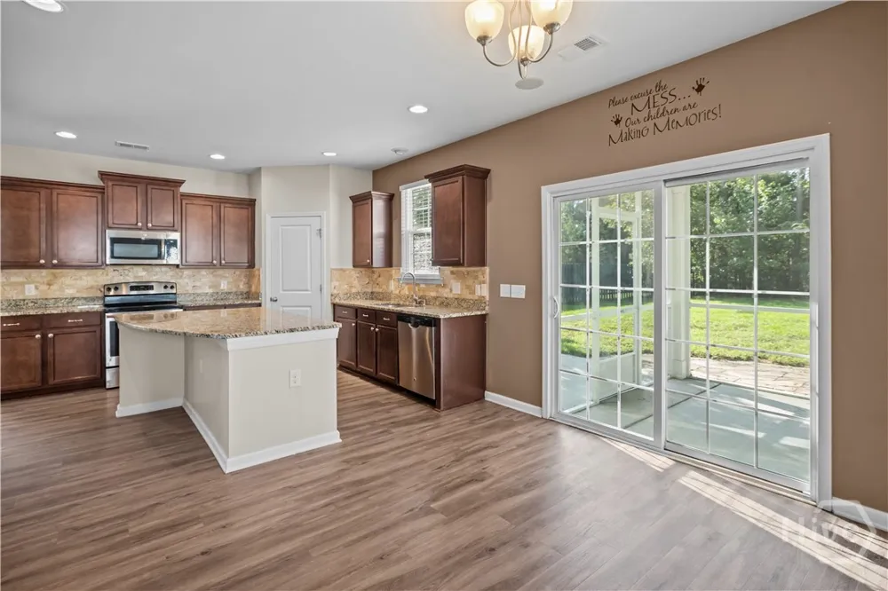 202 Gandy Cut Richmond Hill, GA 31324