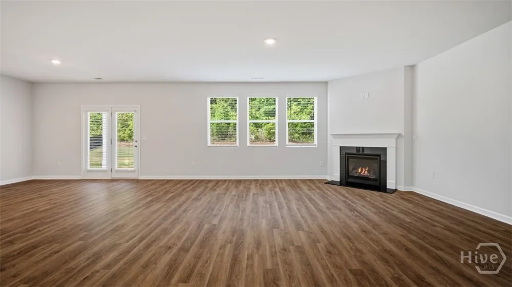 300 Defilippe Drive Statham, GA 30666