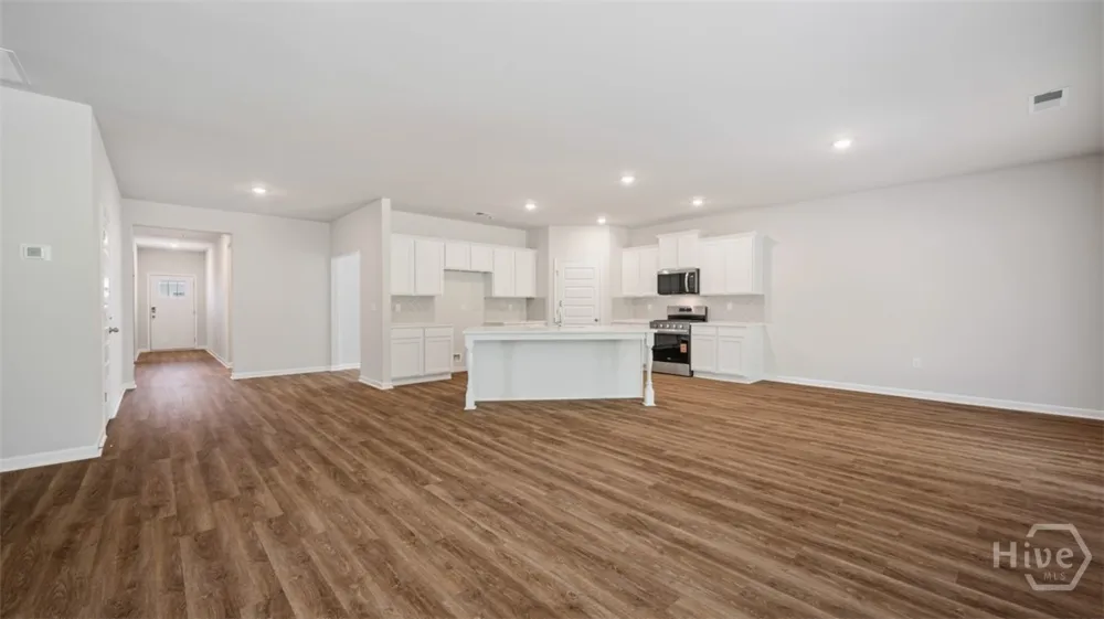 300 Defilippe Drive Statham, GA 30666