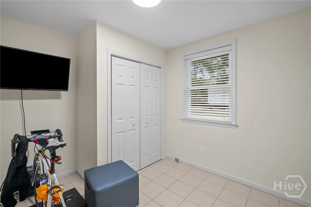527 Red Oak Drive Savannah, GA 31419