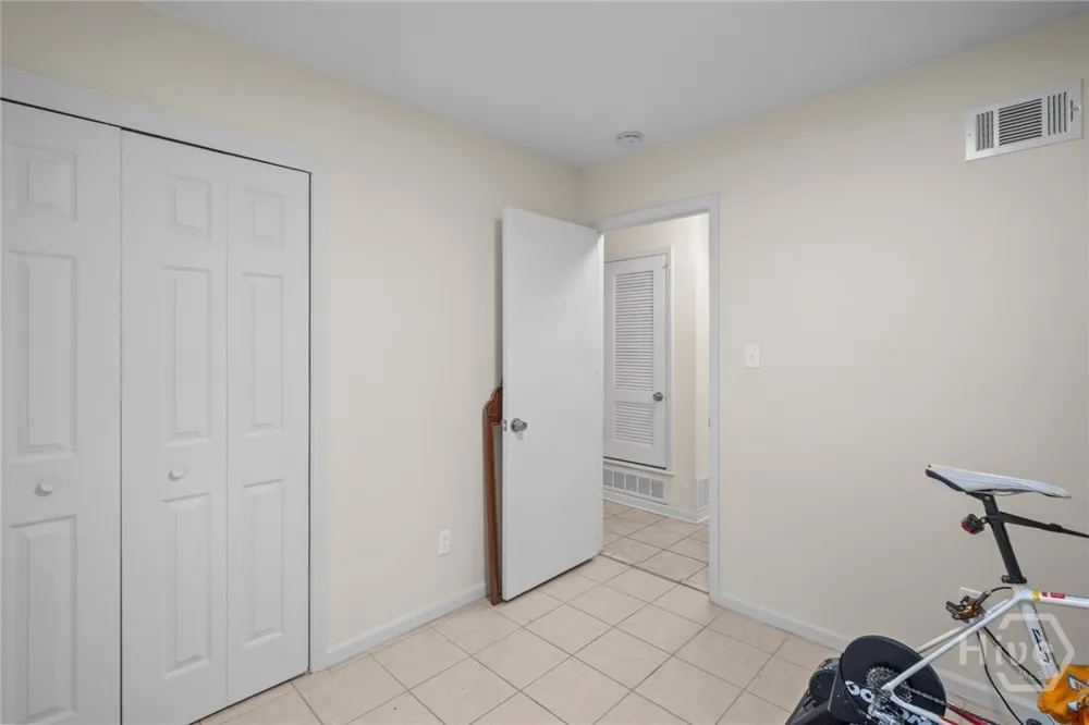 527 Red Oak Drive Savannah, GA 31419