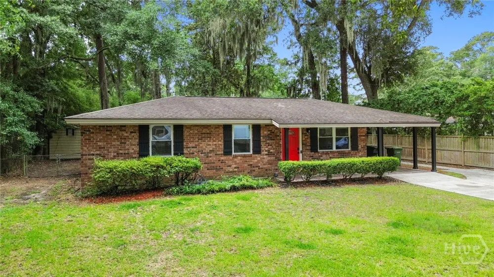 527 Red Oak Drive Savannah, GA 31419