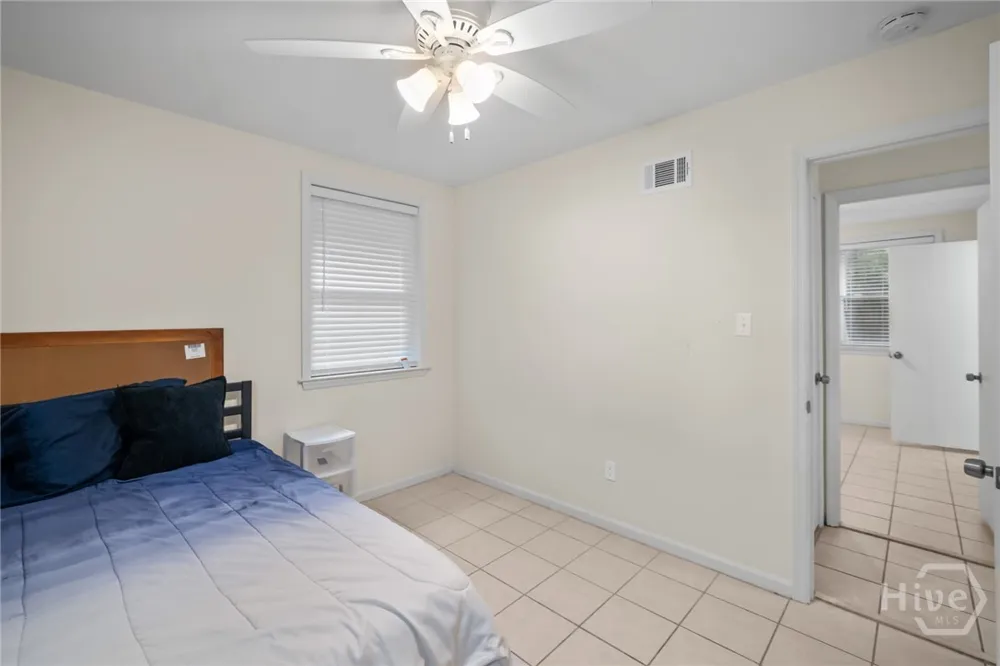 527 Red Oak Drive Savannah, GA 31419