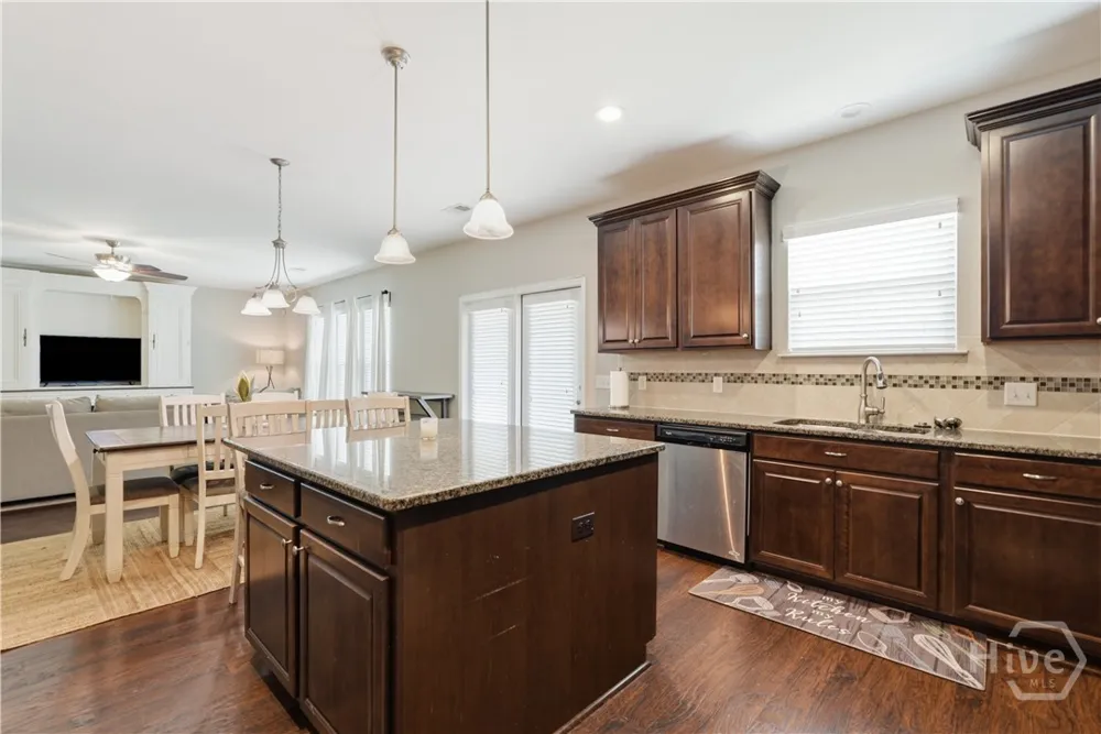 60 Melody Drive Pooler, GA 31322