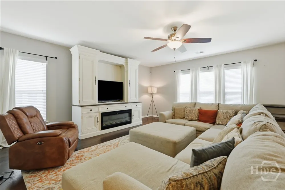 60 Melody Drive Pooler, GA 31322