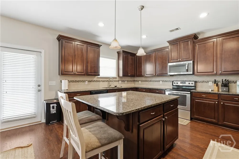 60 Melody Drive Pooler, GA 31322