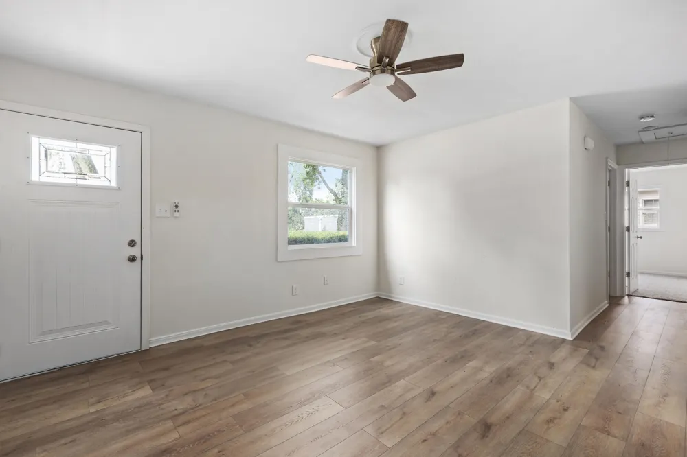 4171 W 39th Avenue Hobart, IN 46342