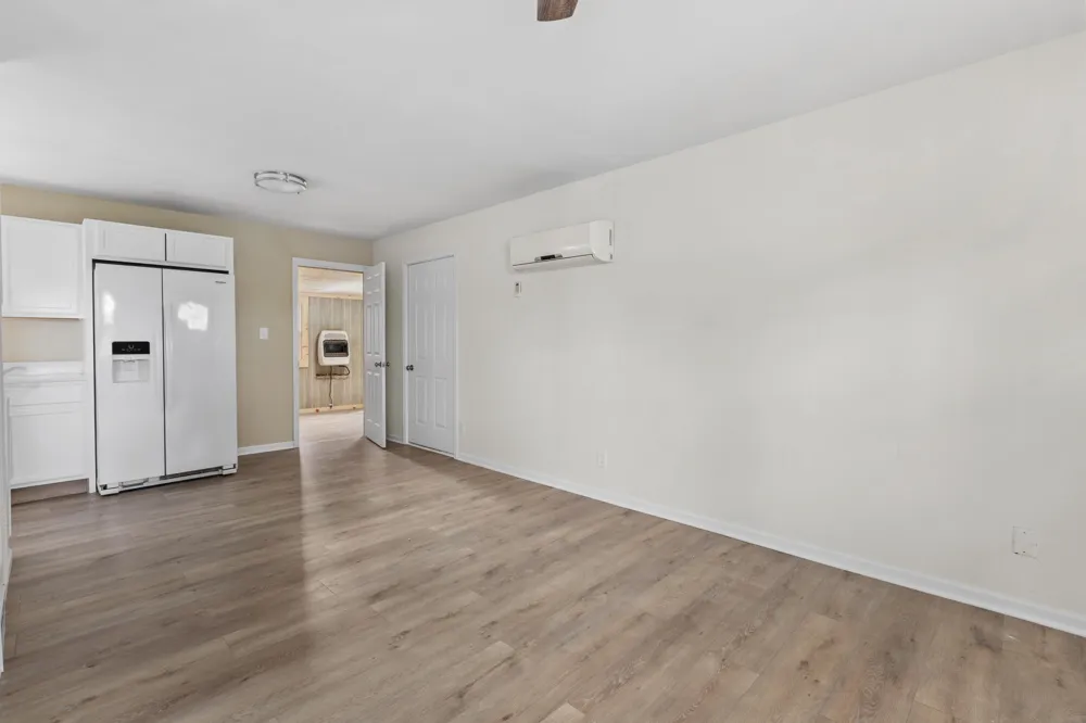 4171 W 39th Avenue Hobart, IN 46342