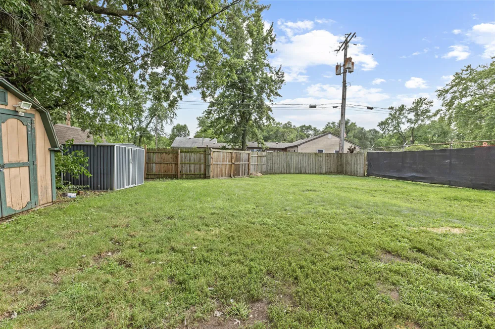 4171 W 39th Avenue Hobart, IN 46342