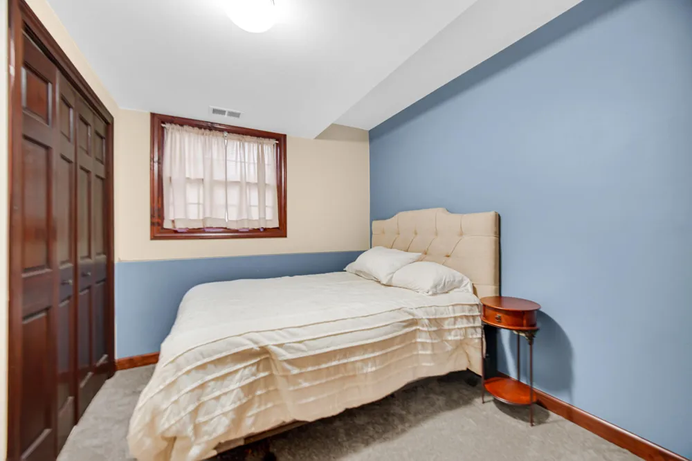 11723 557 E Demotte, IN 46310