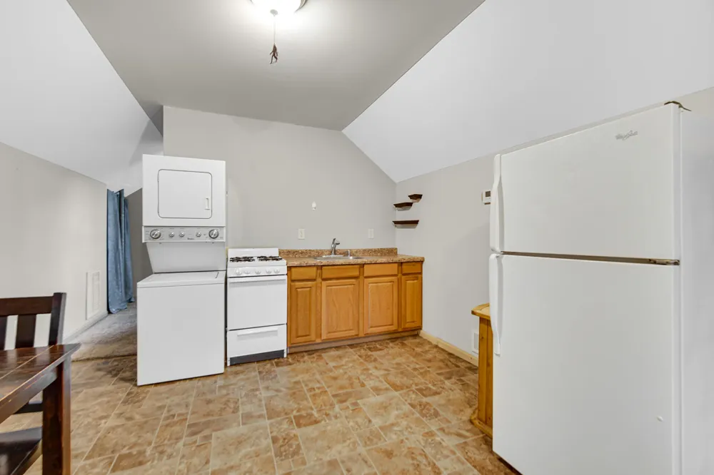 11723 557 E Demotte, IN 46310