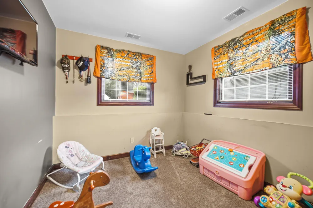 11723 557 E Demotte, IN 46310