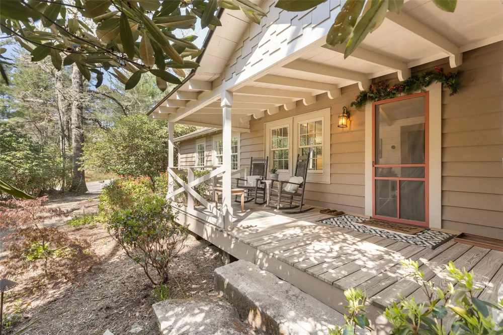 1411 Flat Mountain Road Highlands, NC 28741